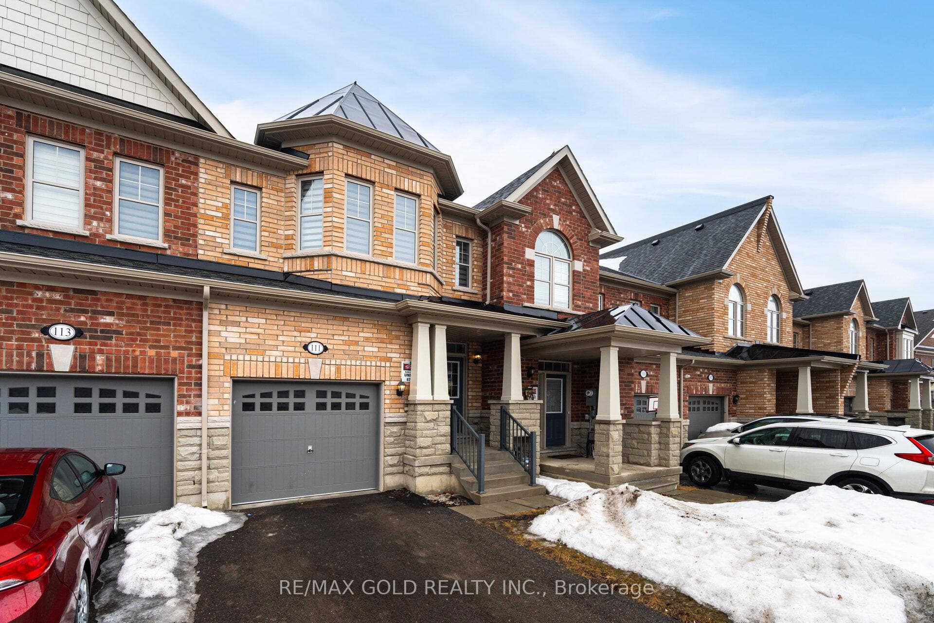 111 Finegan Circle photo 2