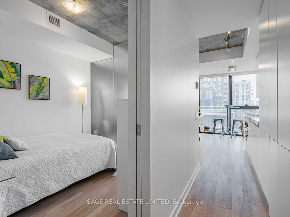 629 King Street Unit 824 photo 23