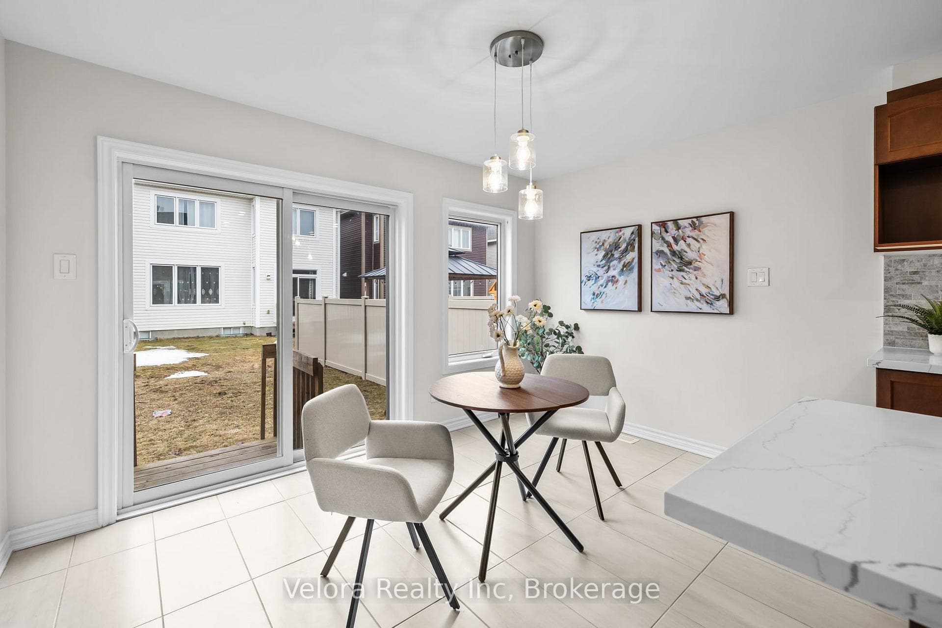 122 Cranesbill Road photo 16