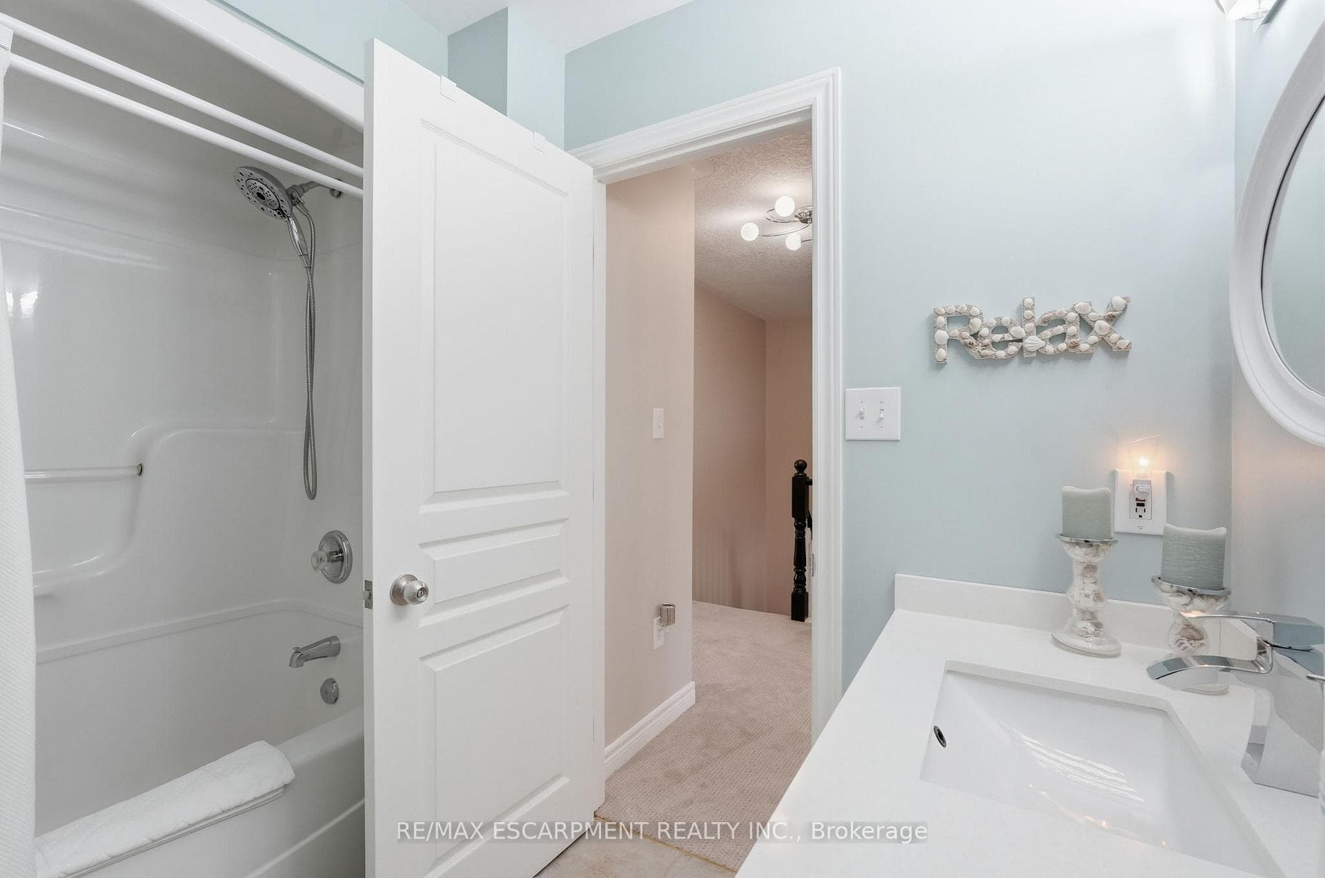 5317 Applegarth Drive photo 34