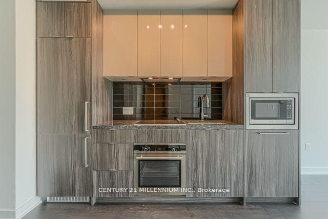 115 Blue Jays Way Unit 3501 photo 8