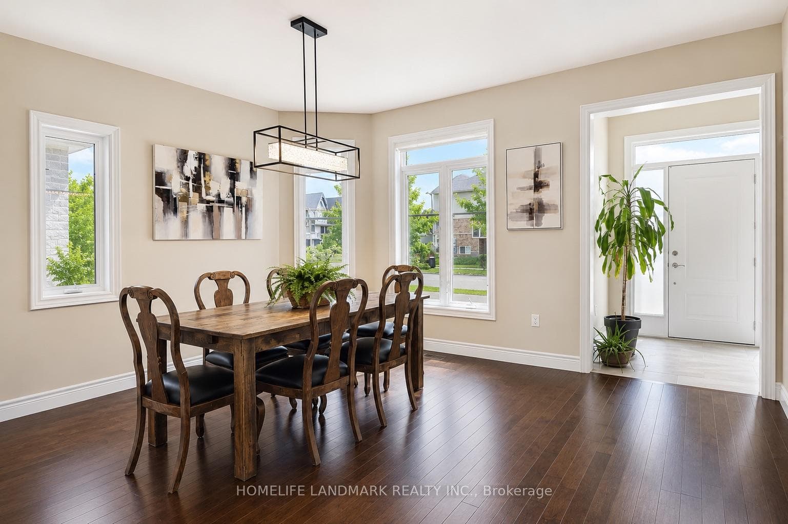 283 Macalister Boulevard photo 6