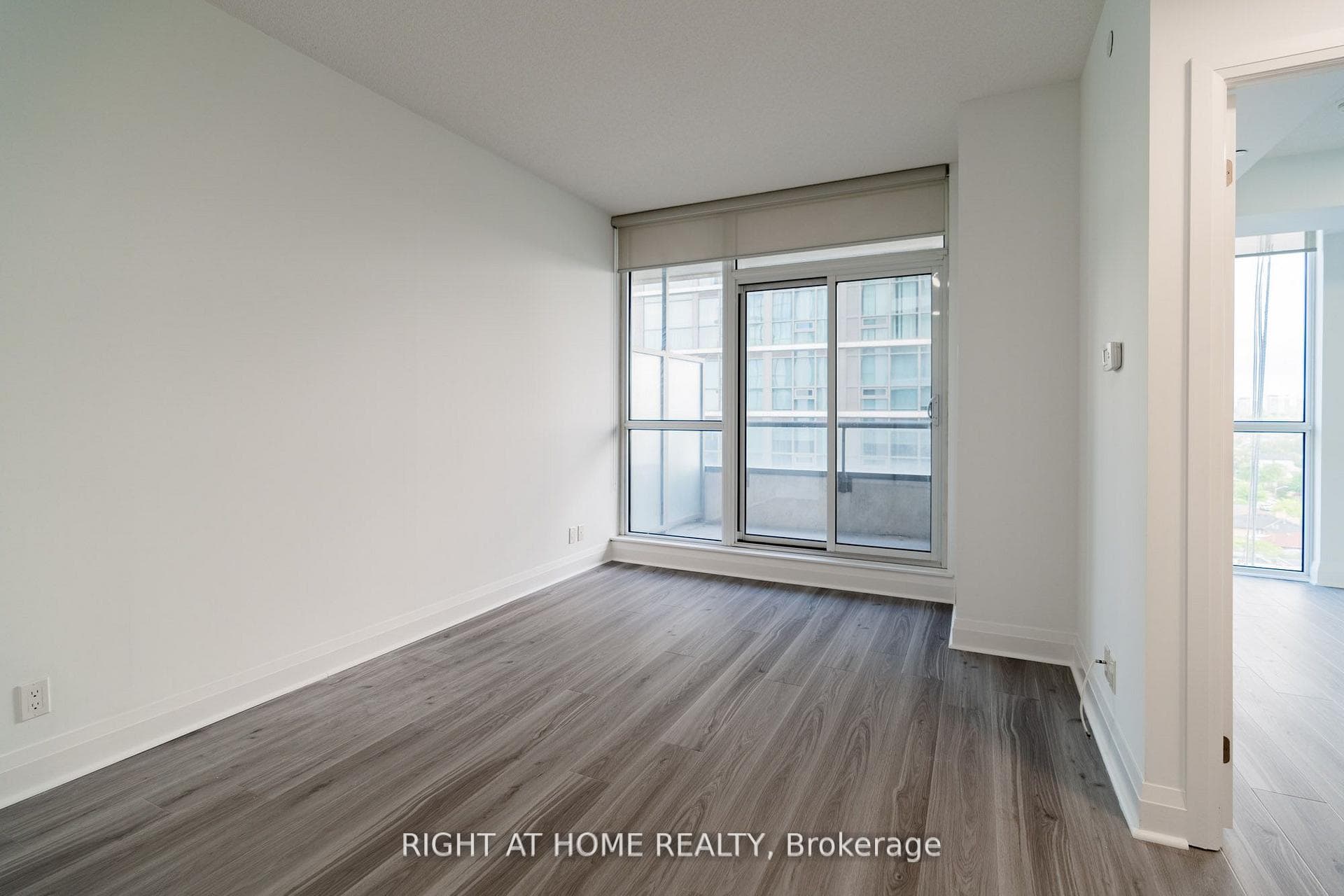 15 Zorra Street Unit 901 photo 13