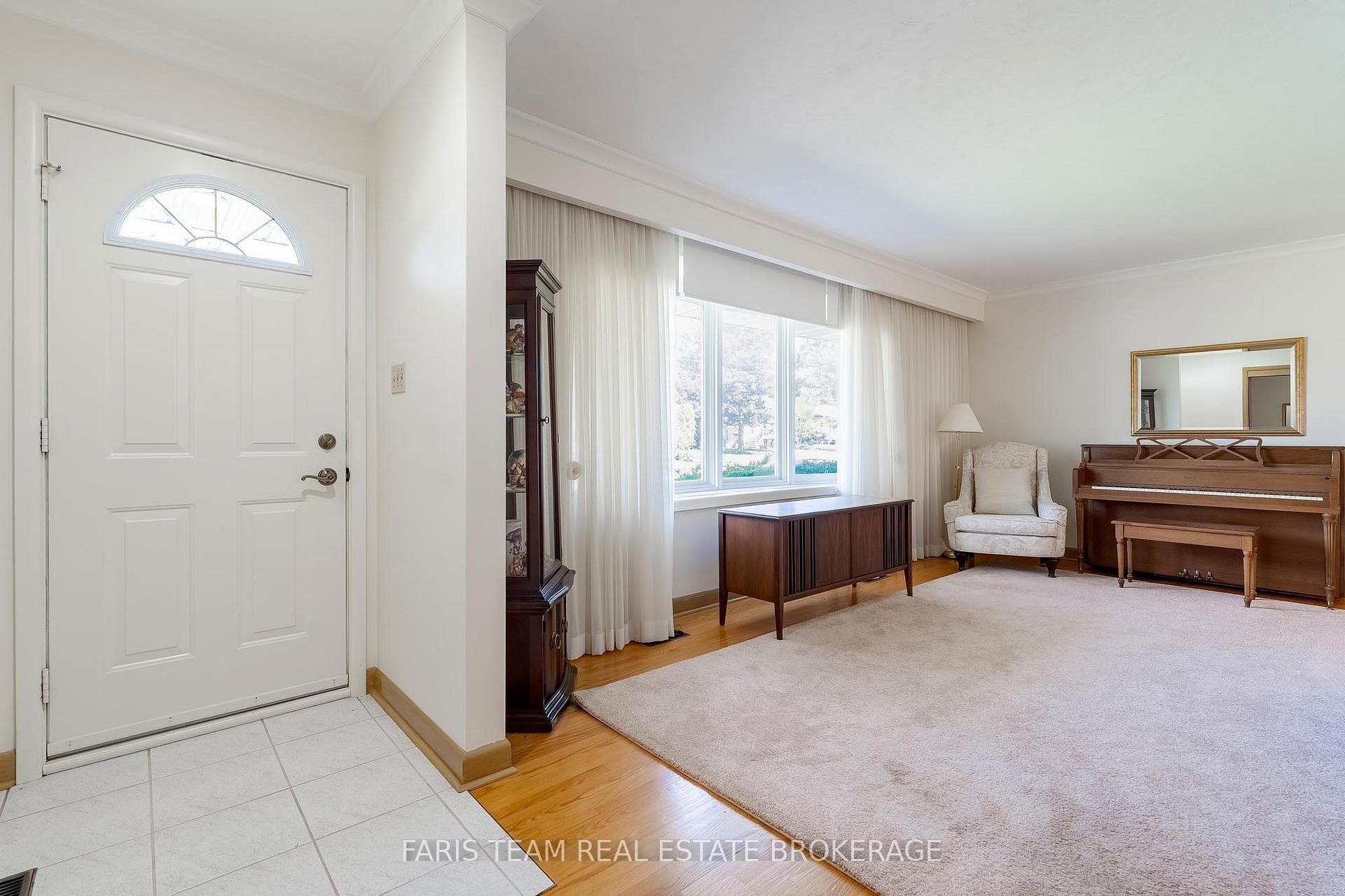 37 Downsview Drive photo 4