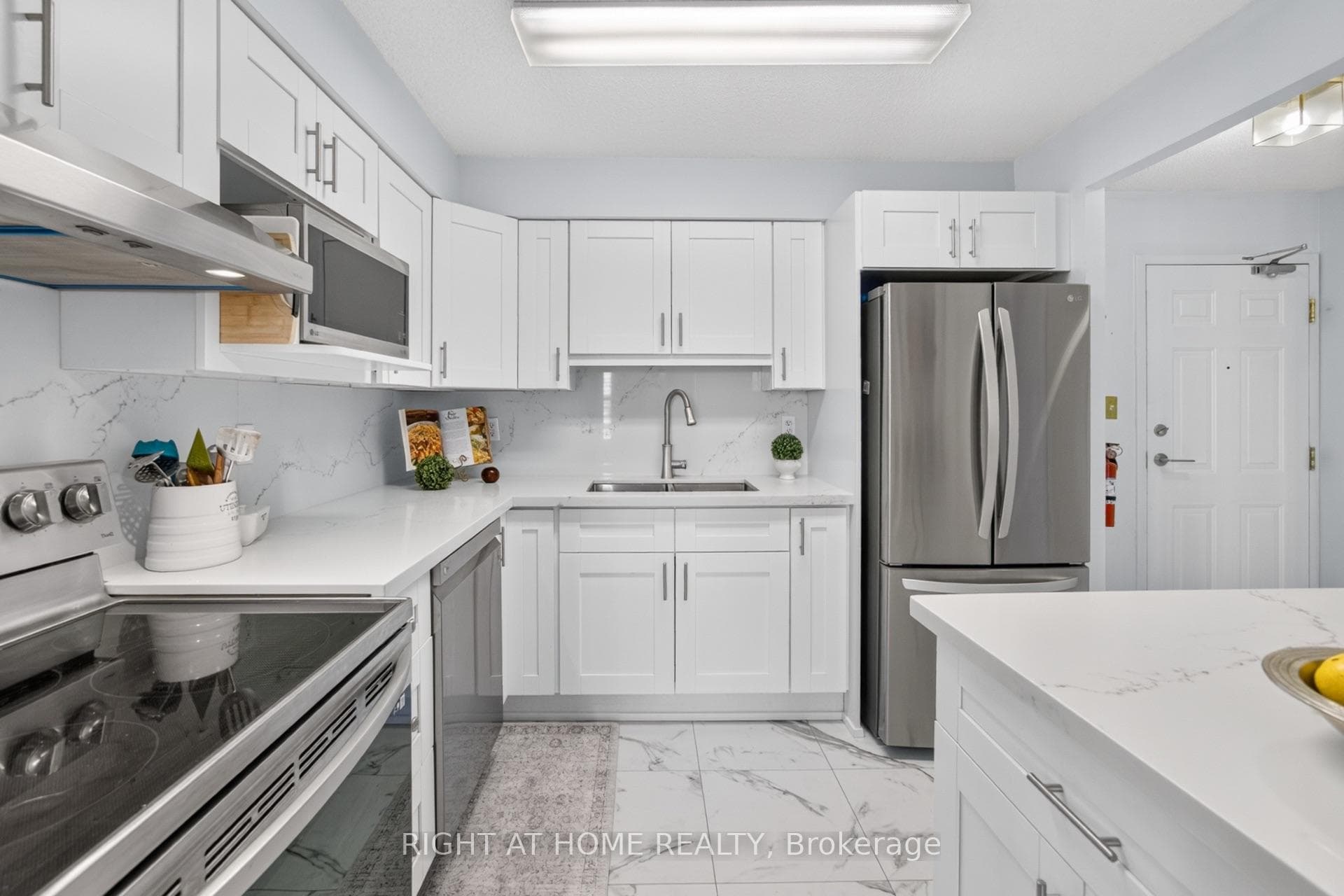 Updated Kitchen with Stainless Steel Appliances