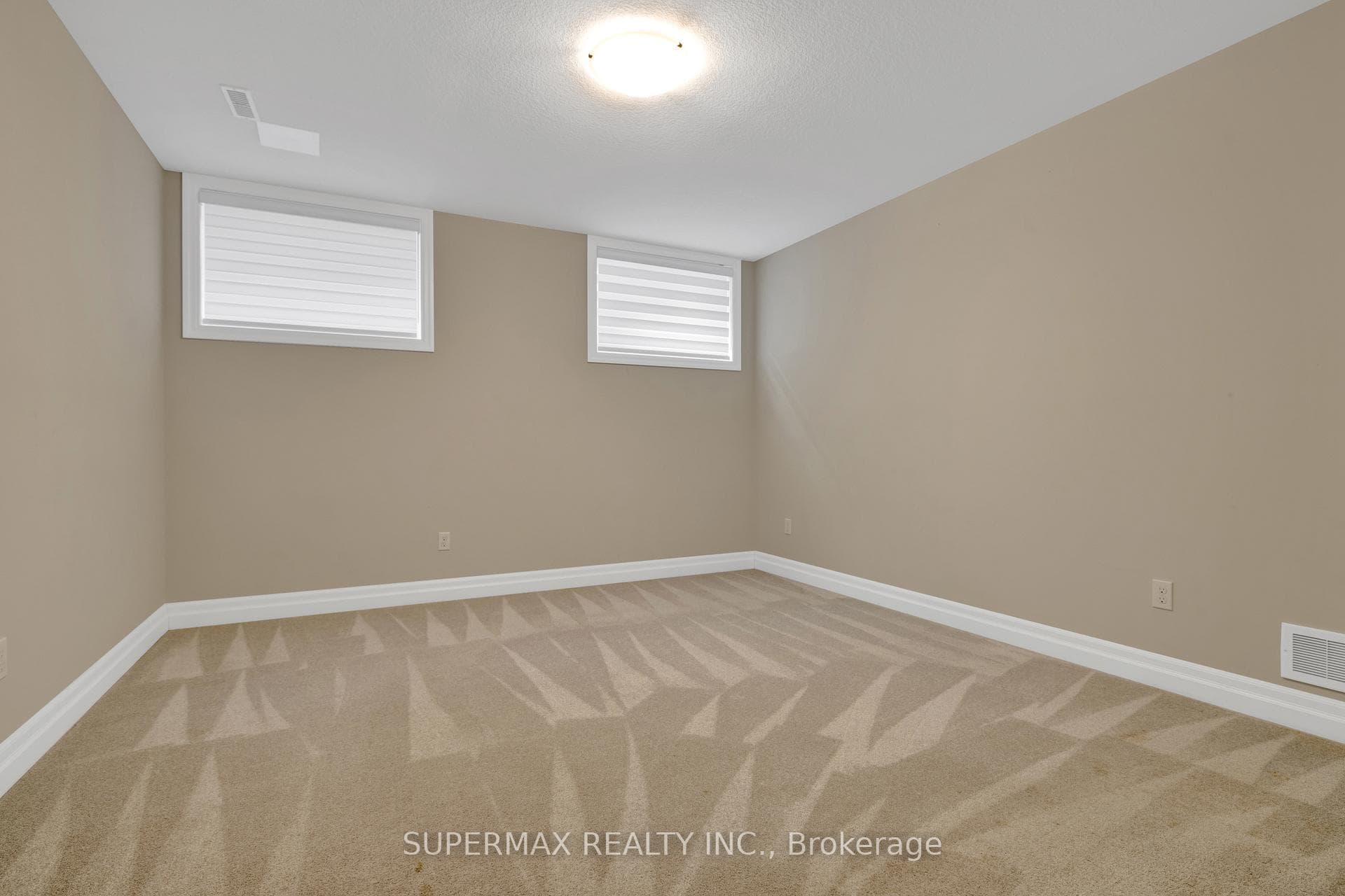 99 Renaissance Drive photo 25