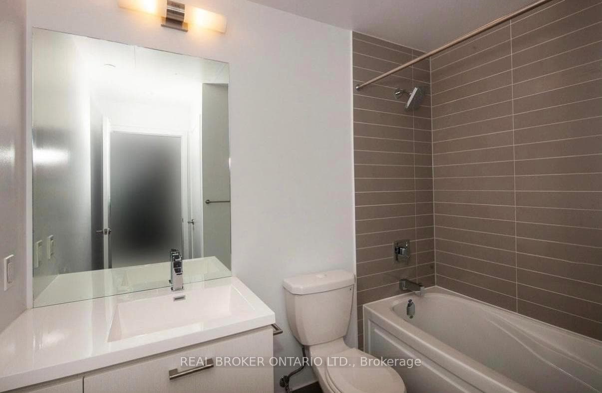 87 Peter Street Unit 3308 photo 9