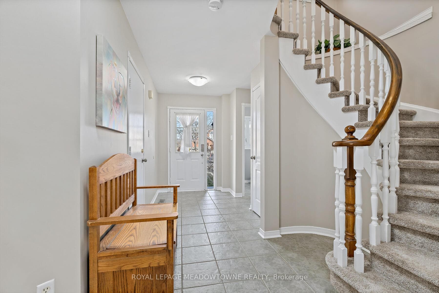 28 Lauchlin Crescent photo 6