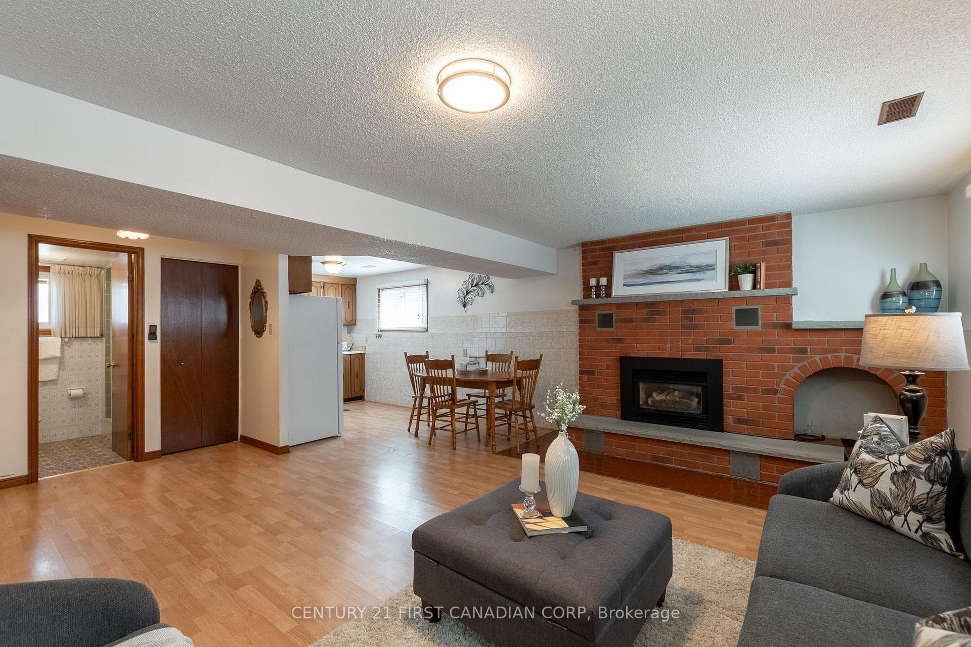 79 Roundhill Court photo 25