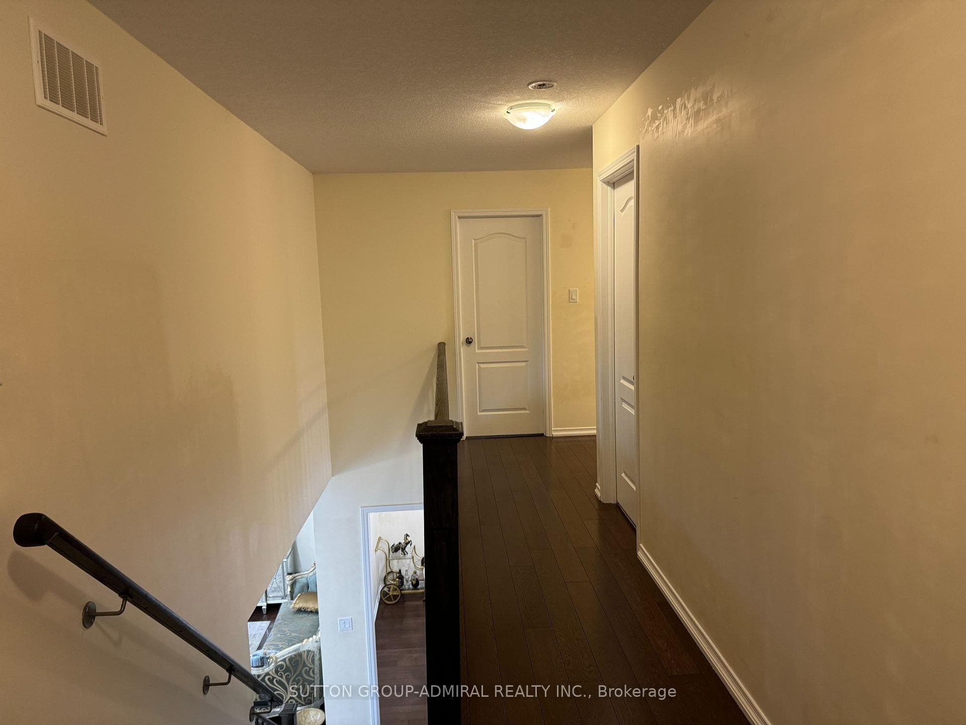 129 Whitwell Way photo 11