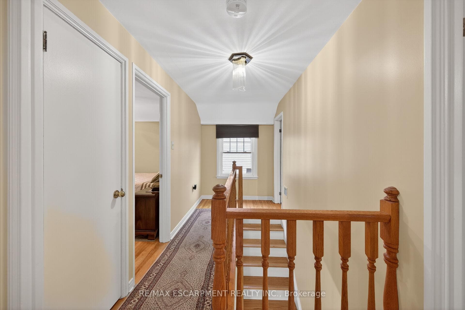 66 Arcade Crescent photo 28