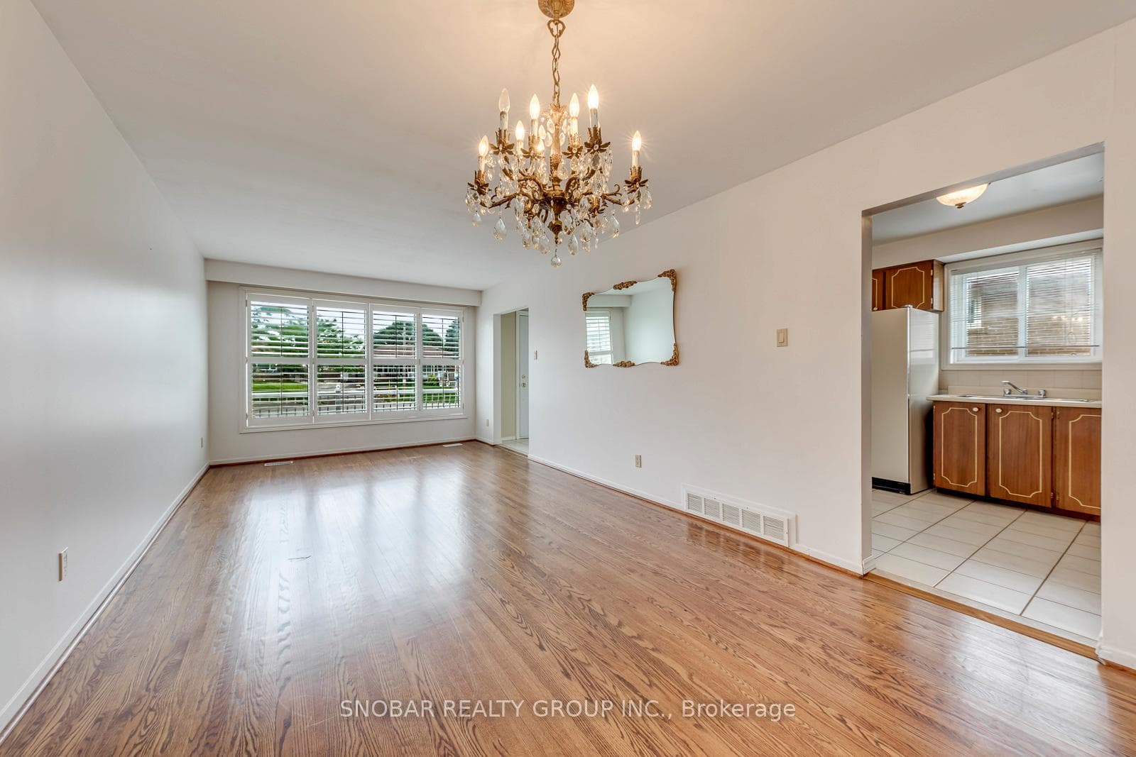 10 Bemberg Court photo 13