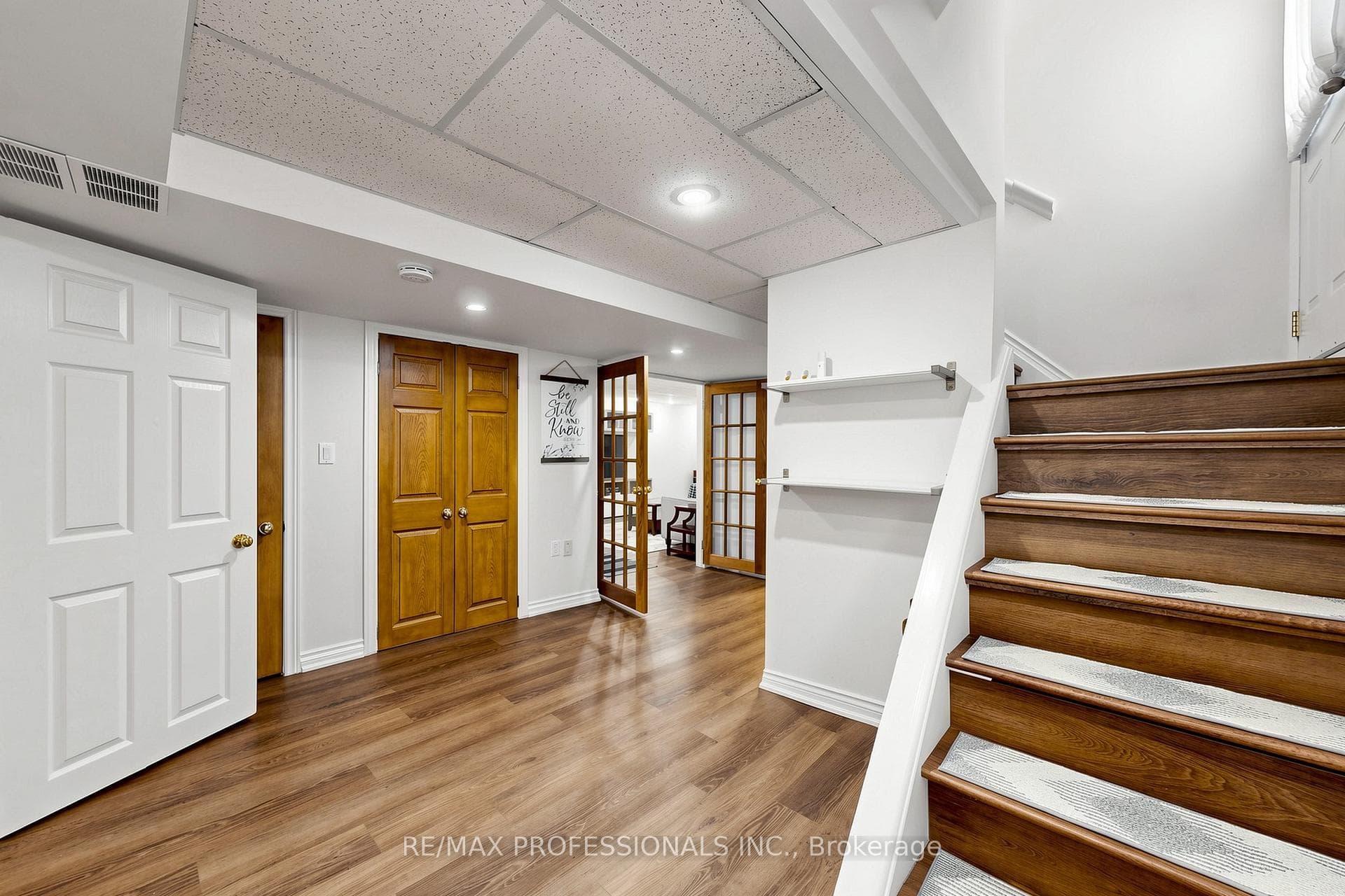 17 Barwell Crescent photo 18