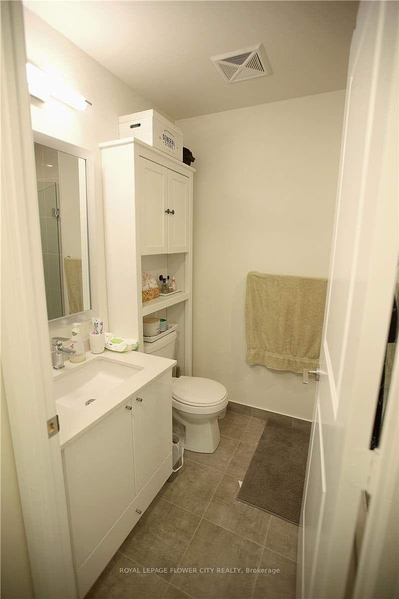 65 Watergarden Drive Unit 809 photo 15