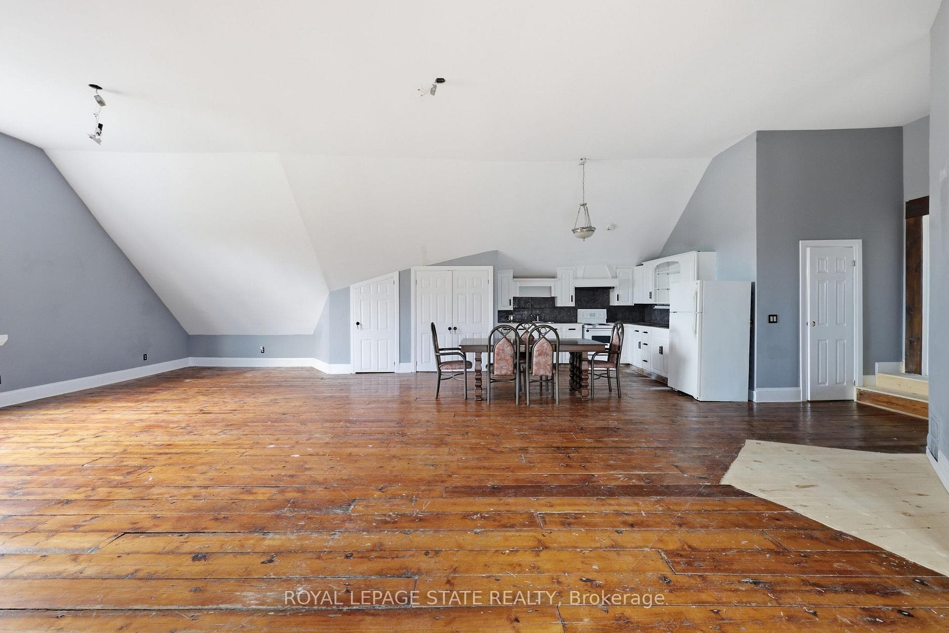 97 Smith Road photo 36