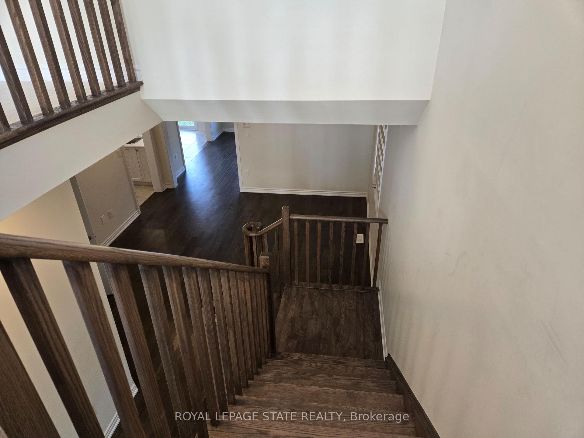 395 Barker Parkway photo 28