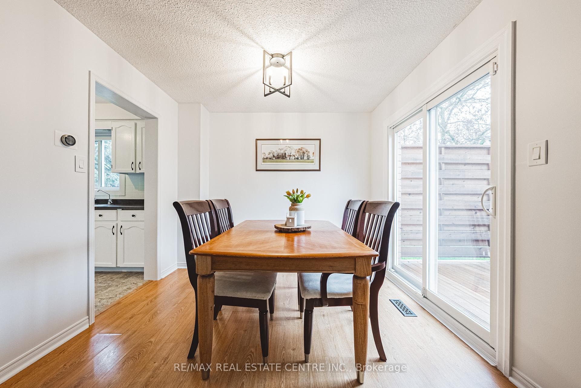 35 Cowan Boulevard photo 12