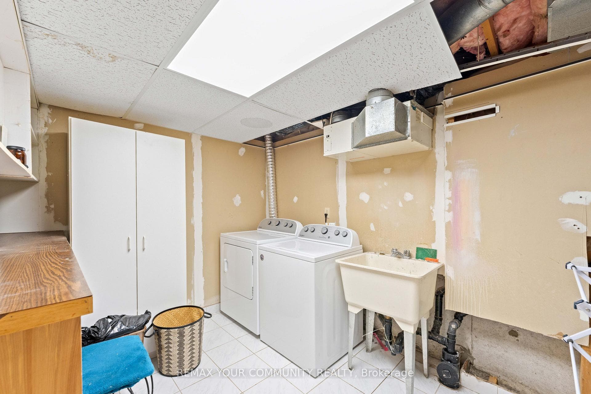 78 Annamaria Drive photo 26