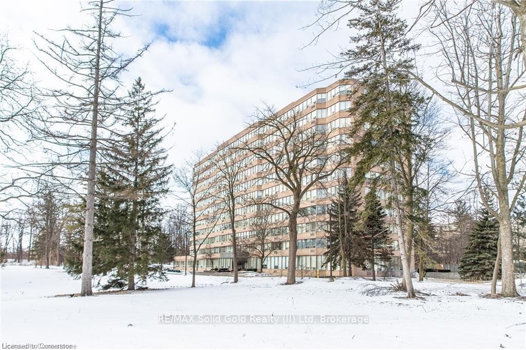 3227 King Street Unit 610 photo 1