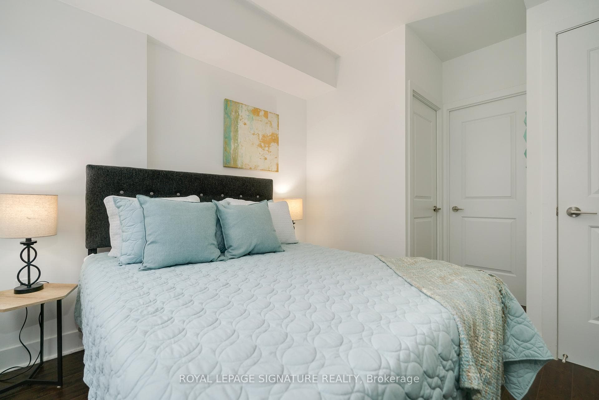 1 The Esplanade N/A Unit 203 photo 11