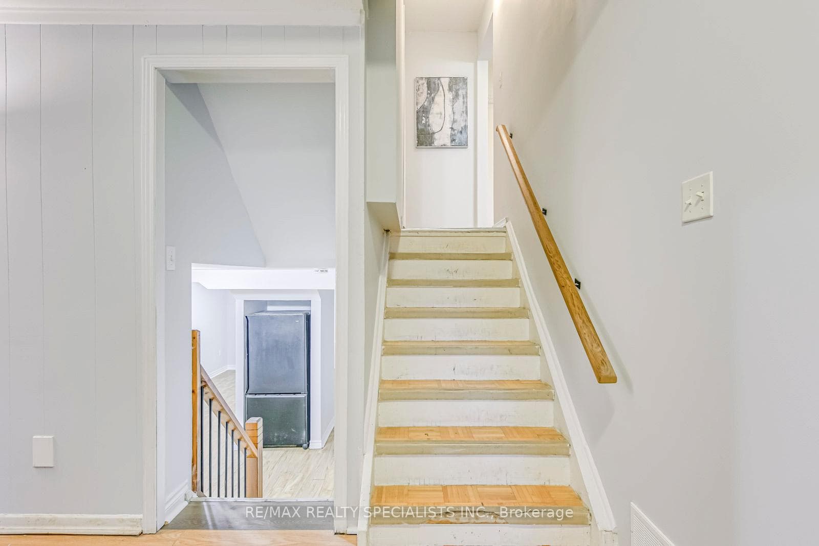 48 Camberley Crescent photo 24