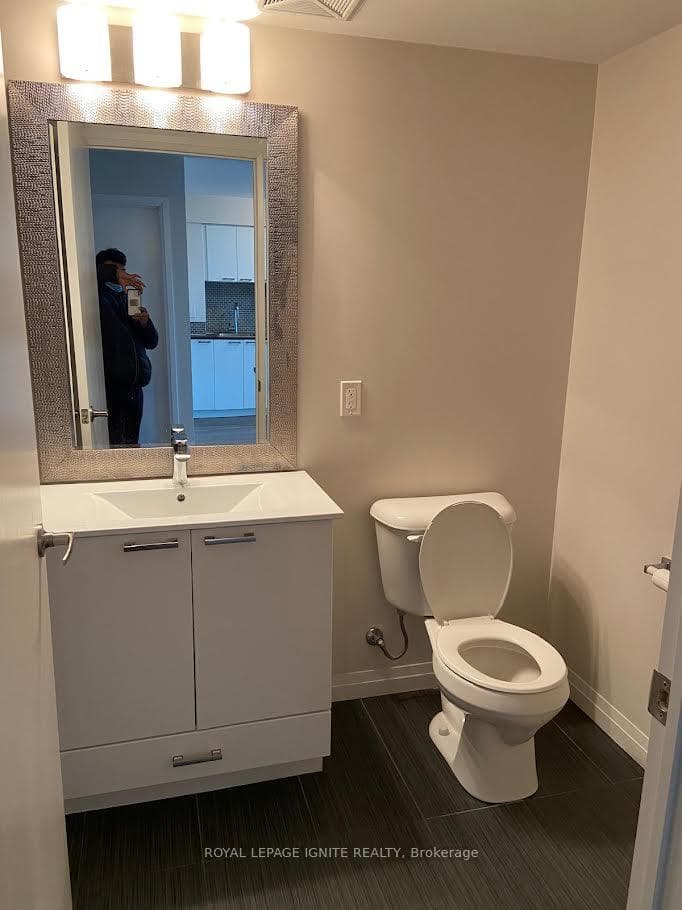2150 Lawrence Avenue Unit 1207 photo 20