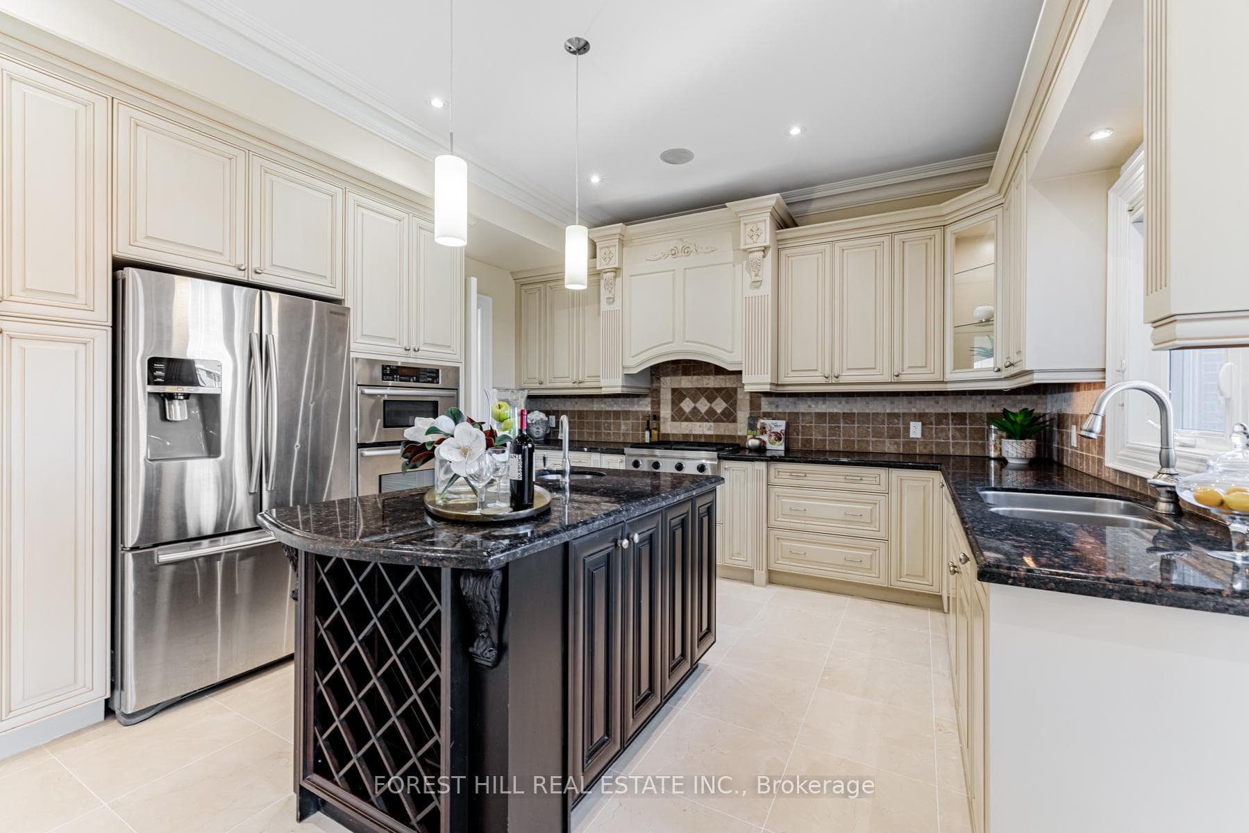 174 Norton Avenue photo 14
