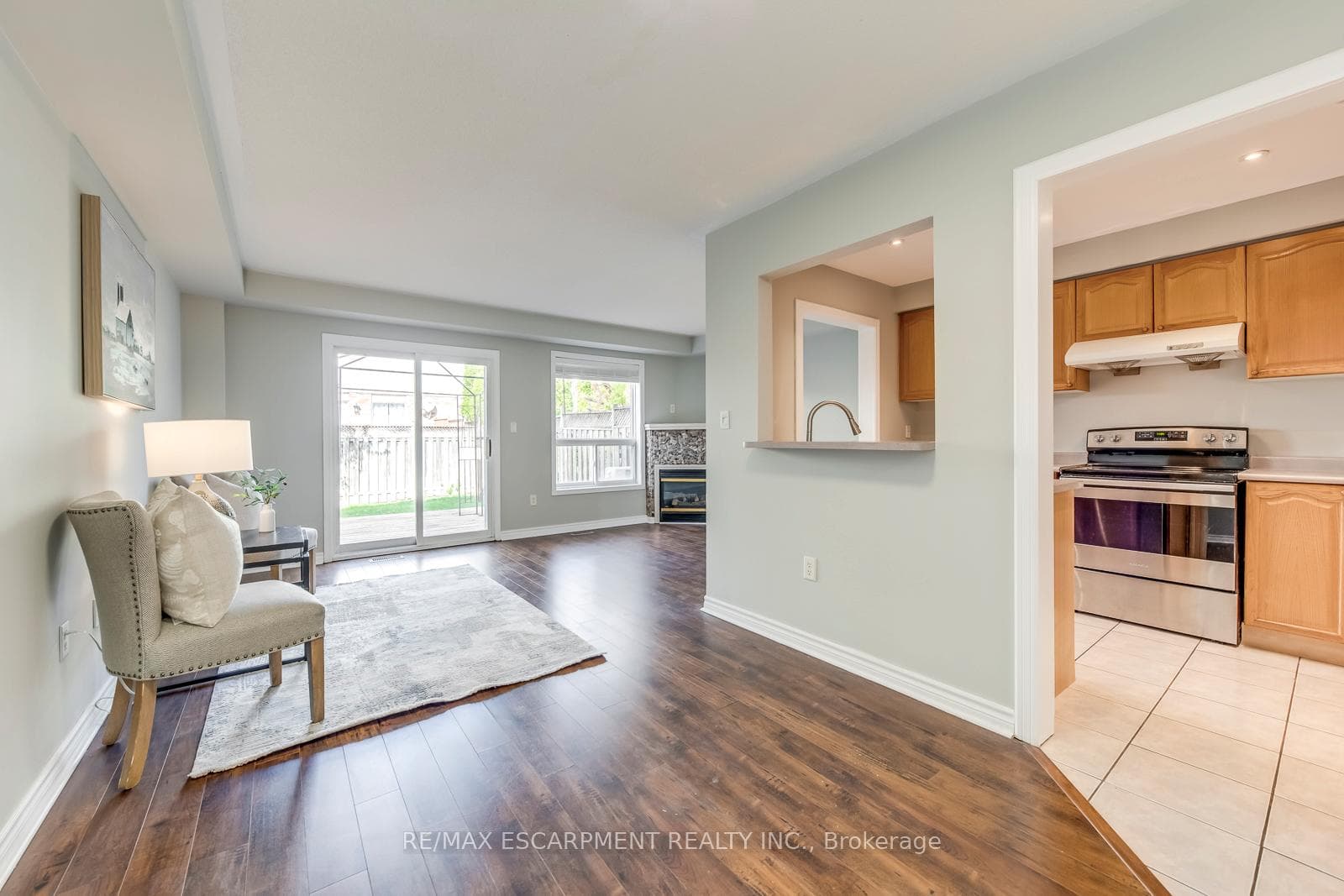 4401 Peter Drive photo 7
