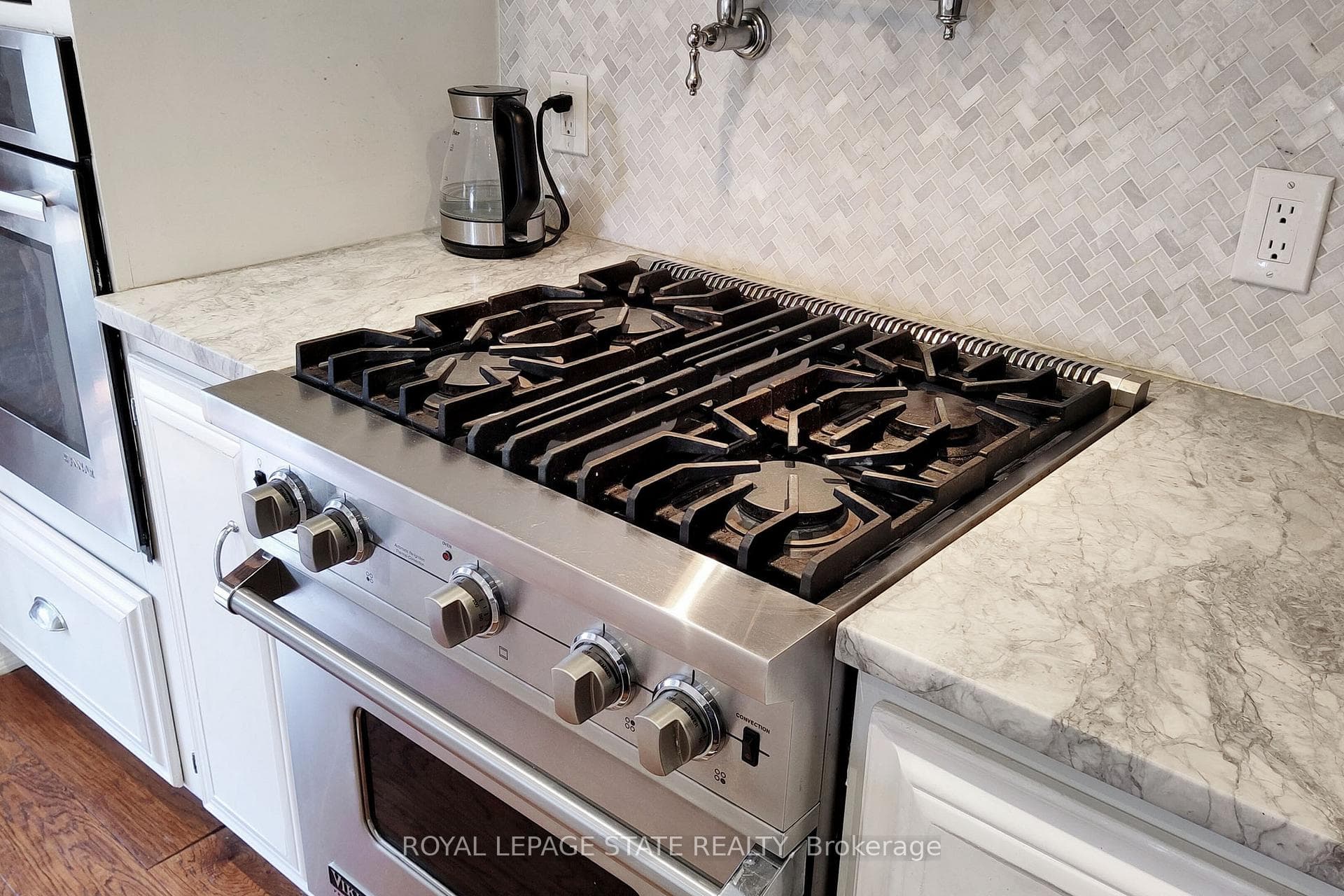 76 Mill Street photo 14