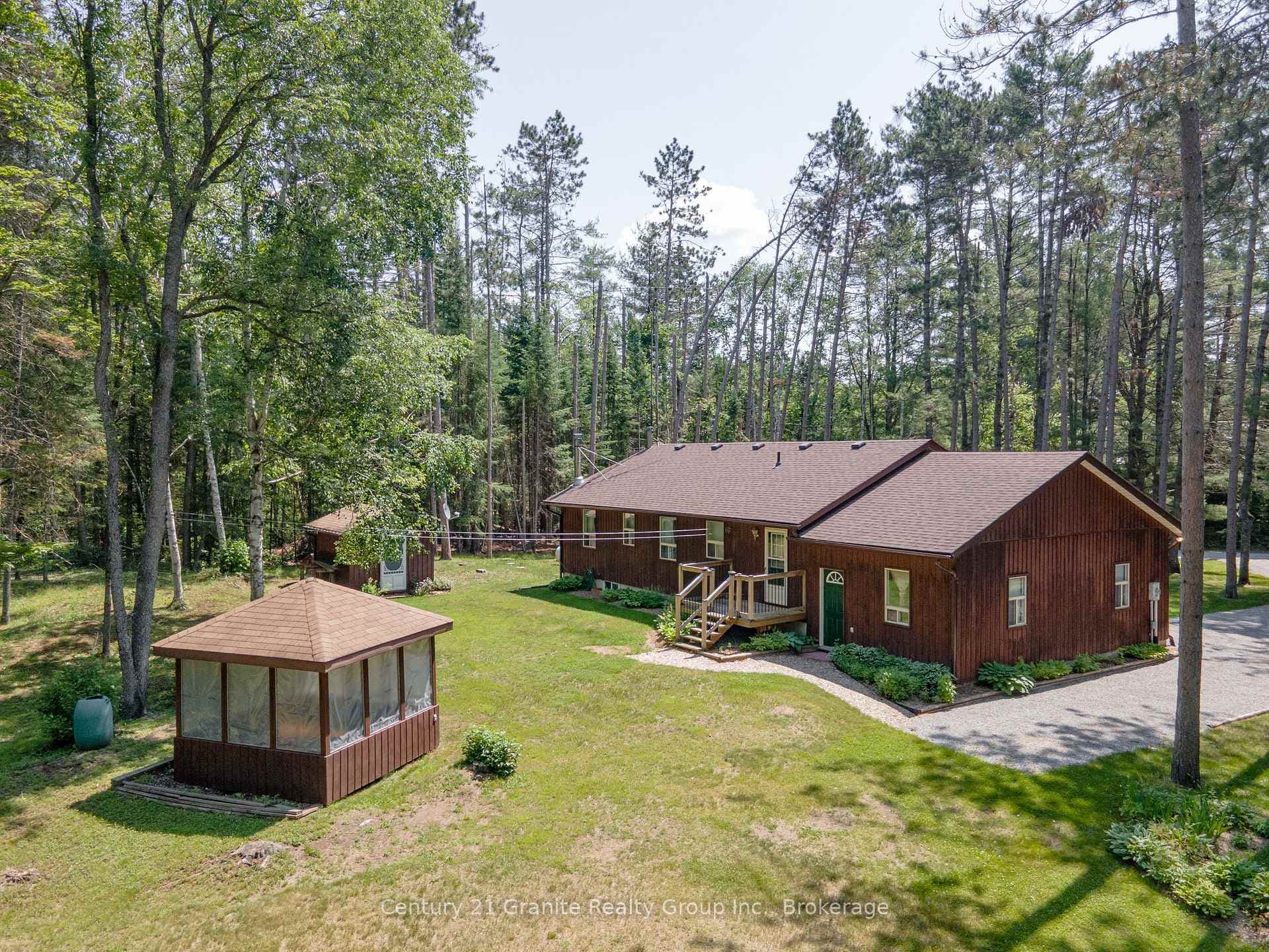 1161 Howland Junction Road photo 2