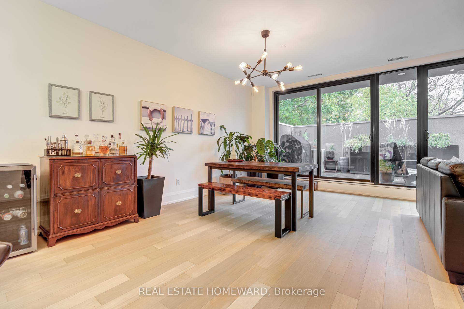 365 Beech Avenue Unit 219 photo 14
