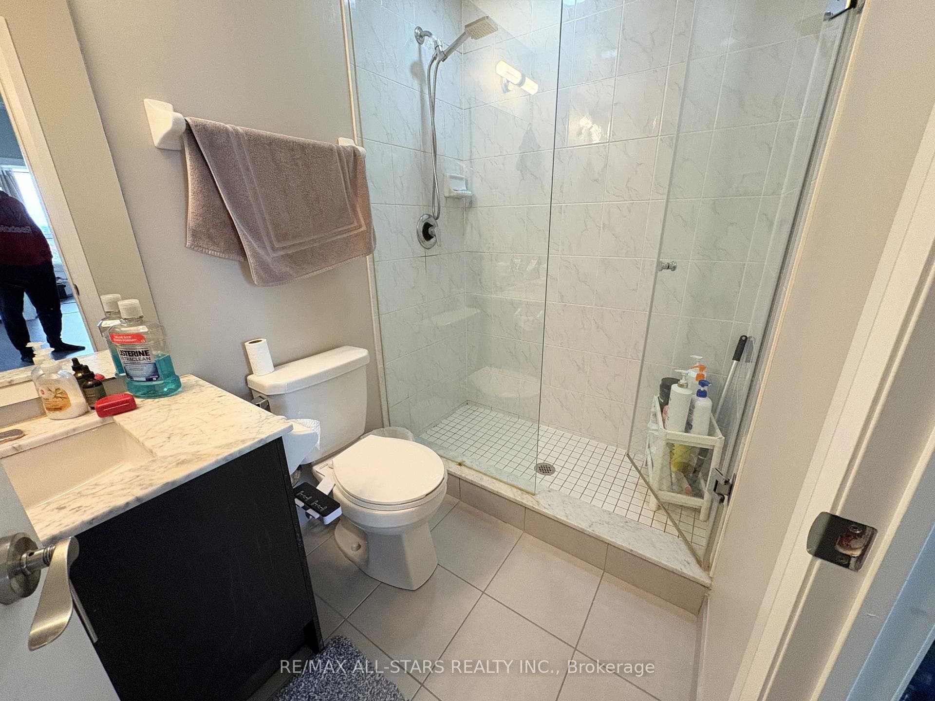 9500 Markham Road Unit 908 photo 11