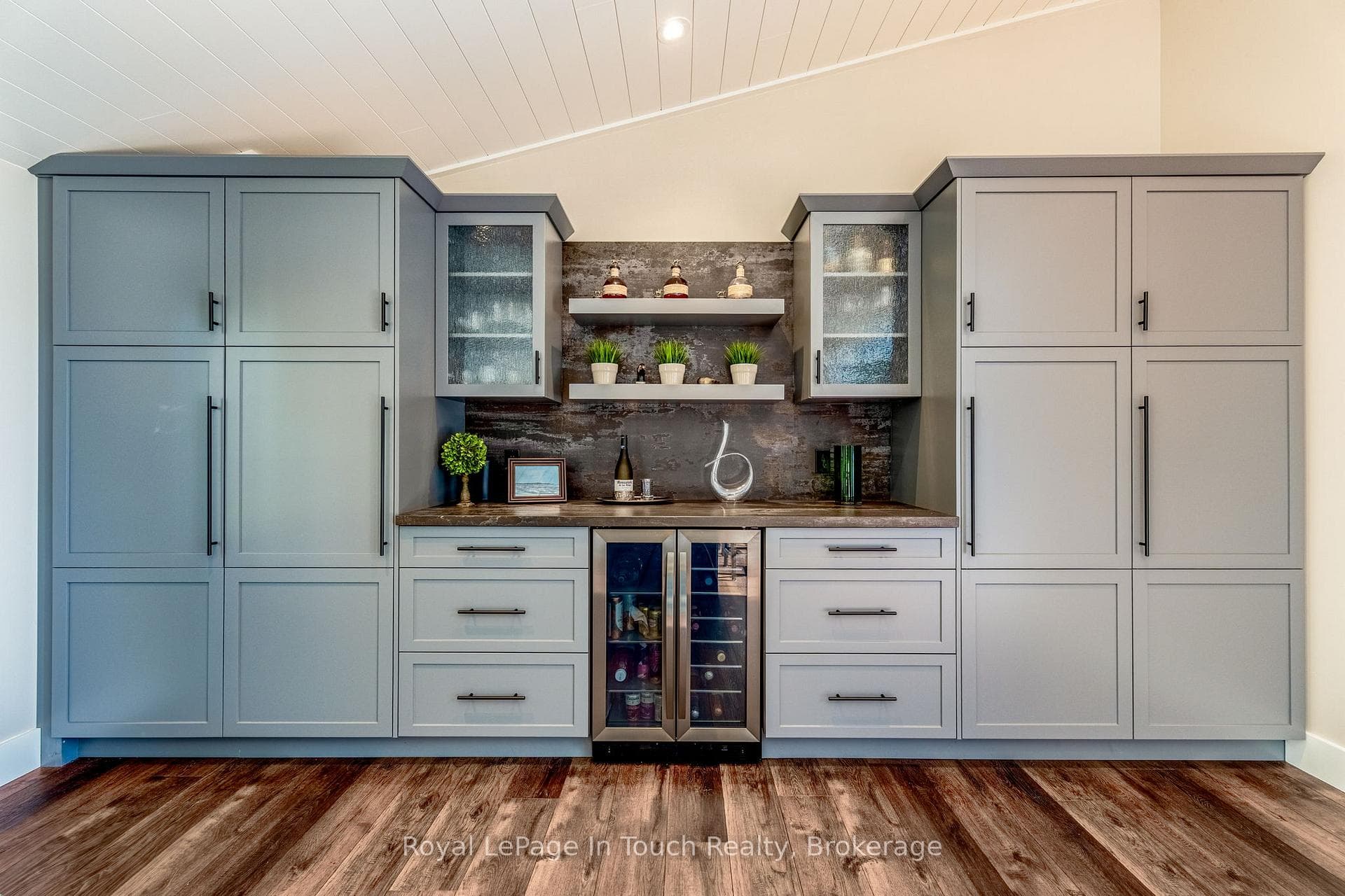 Bar and beverage area