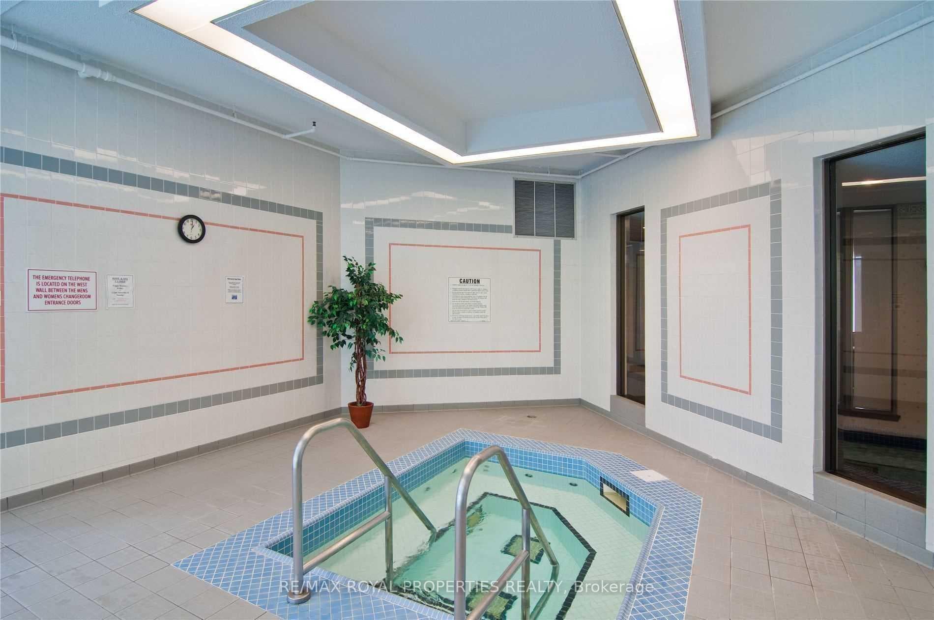 5 Greystone Walk Drive Unit 1106 photo 19