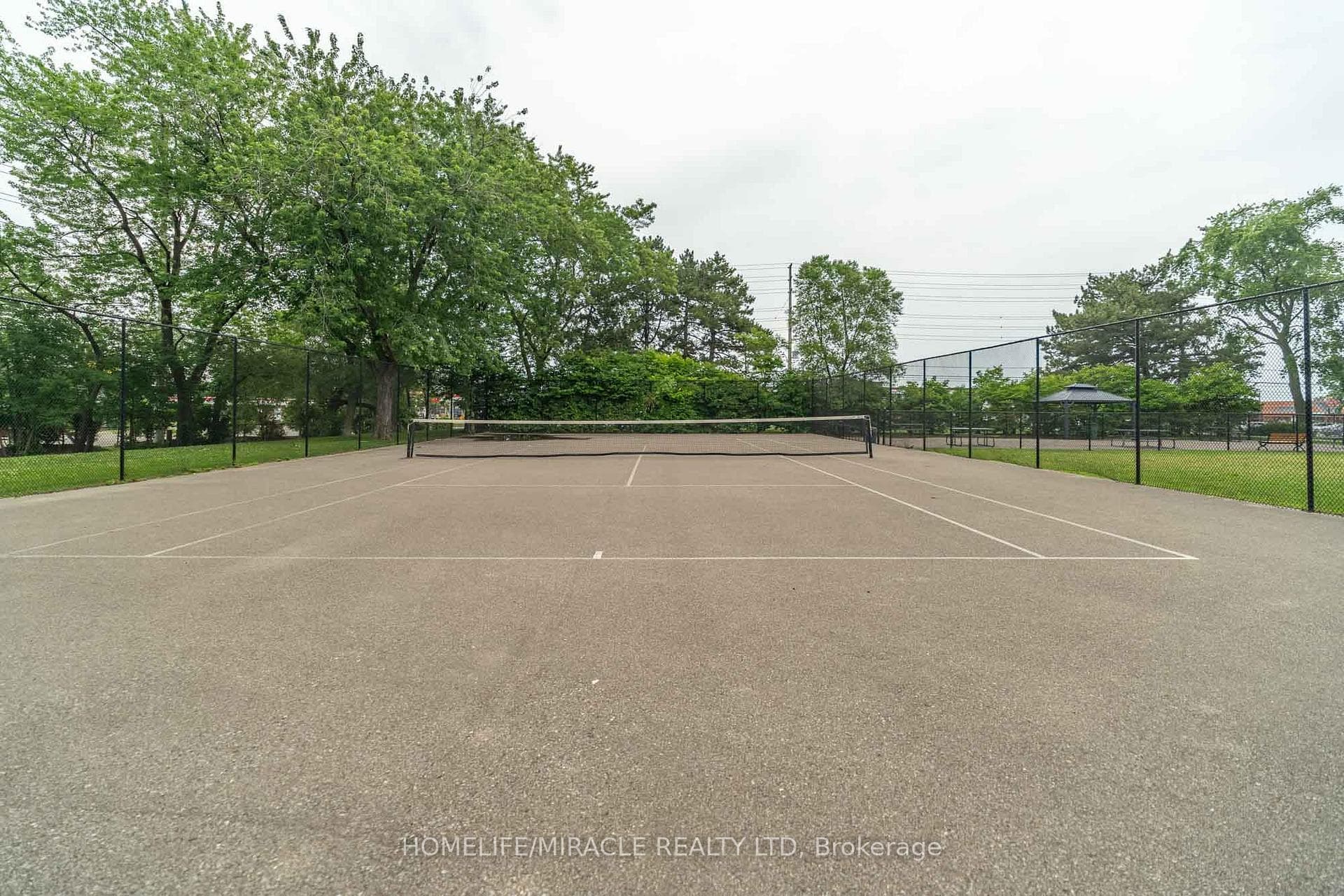 3025 Queen Frederica Drive Unit 807 photo 47
