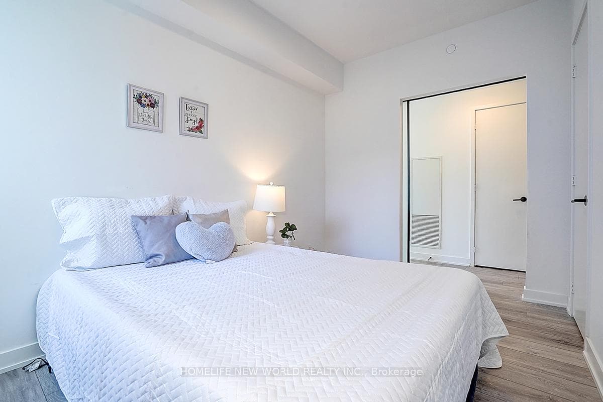 108 Peter Street Unit 3706 photo 45