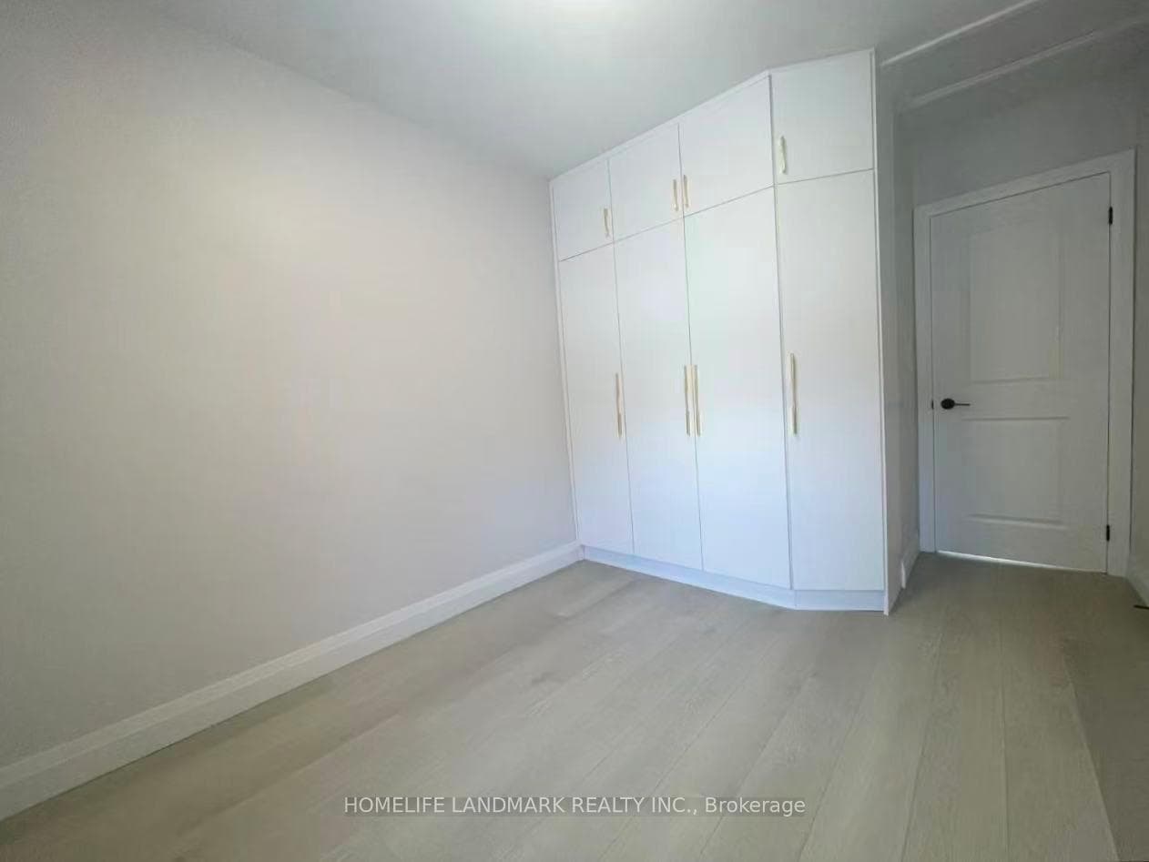 544 Indian Road Unit Upper photo 15
