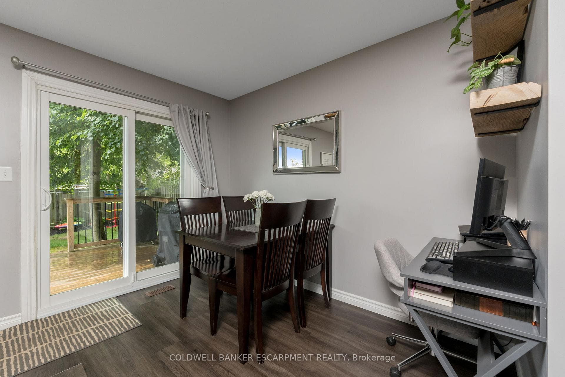 119 Kingham Road photo 11