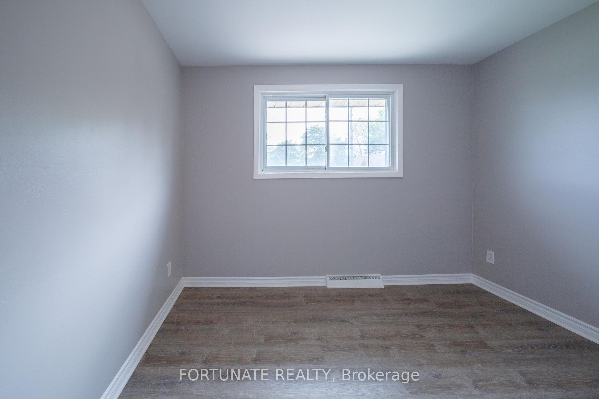3223 Dorchester Road photo 14