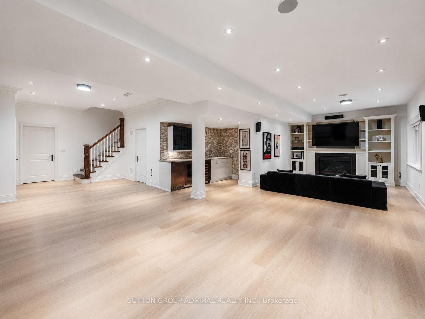 35 Wentworth Avenue photo 35