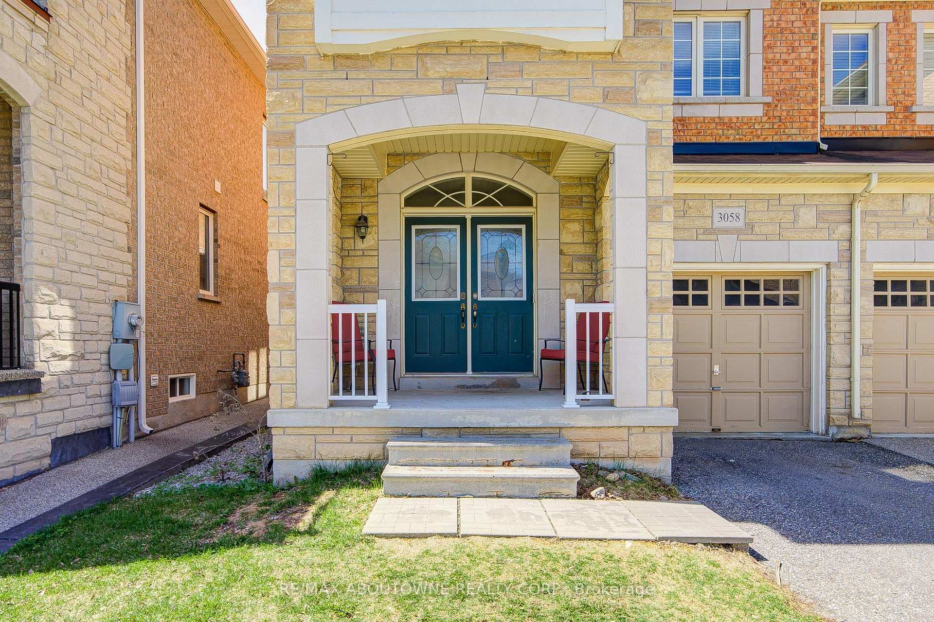 3058 Janice Drive photo 3