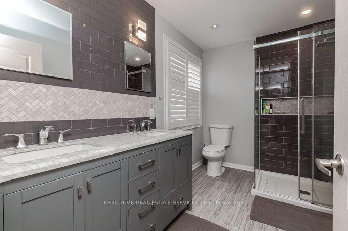 1129 Meighen Way photo 37
