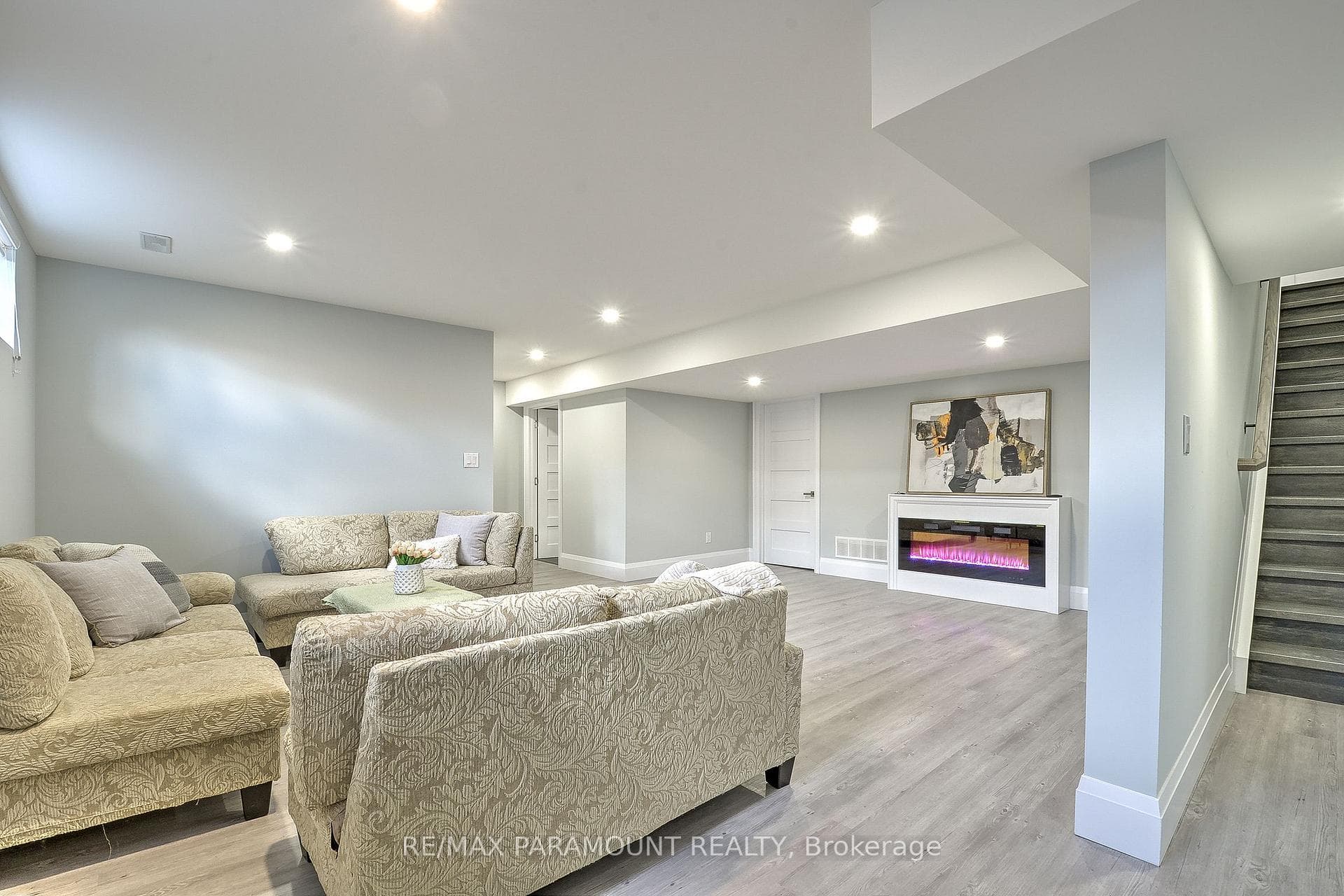 1780 Pierre Avenue photo 24