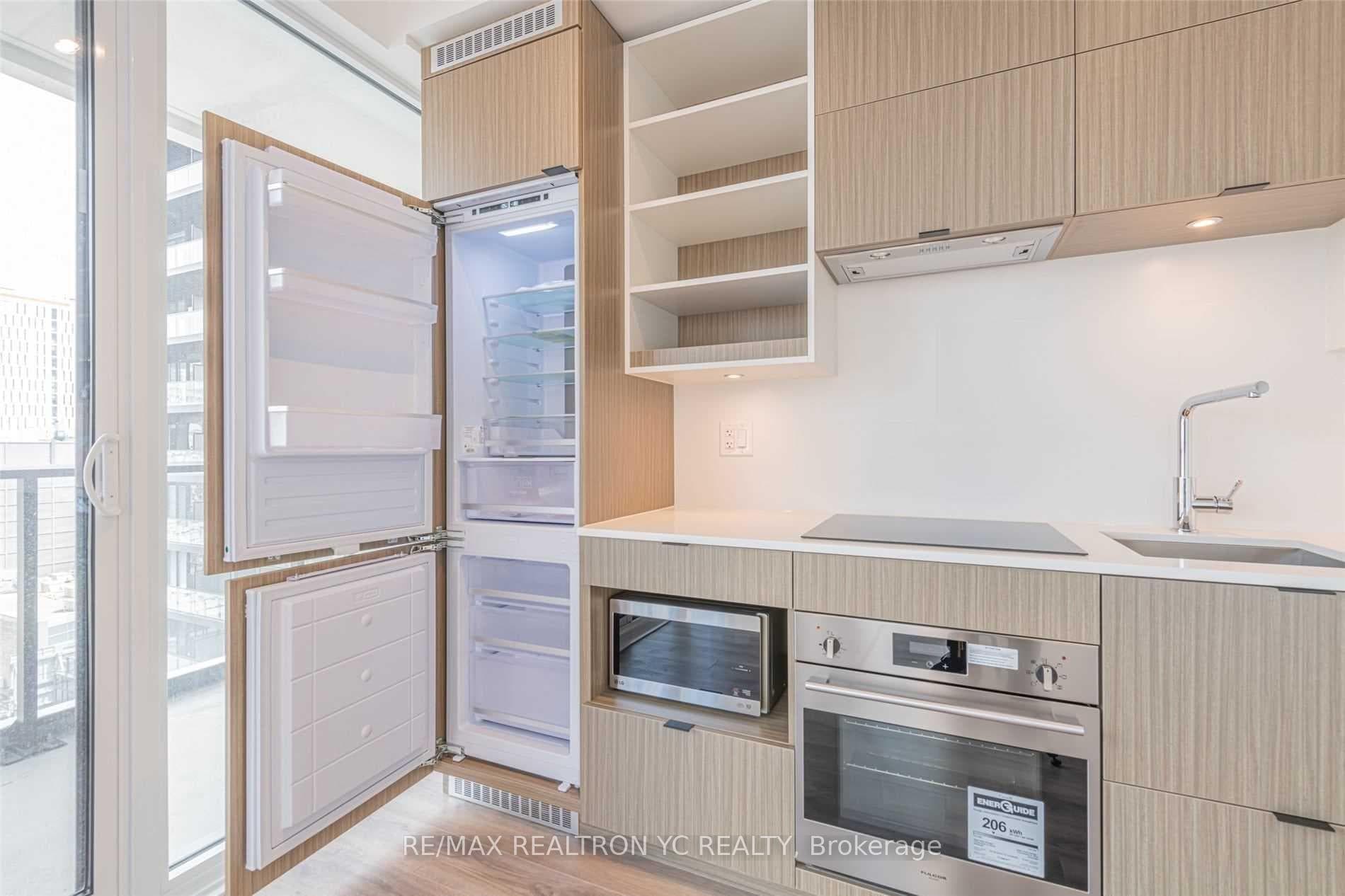 20 Edward Street Unit 717 photo 4