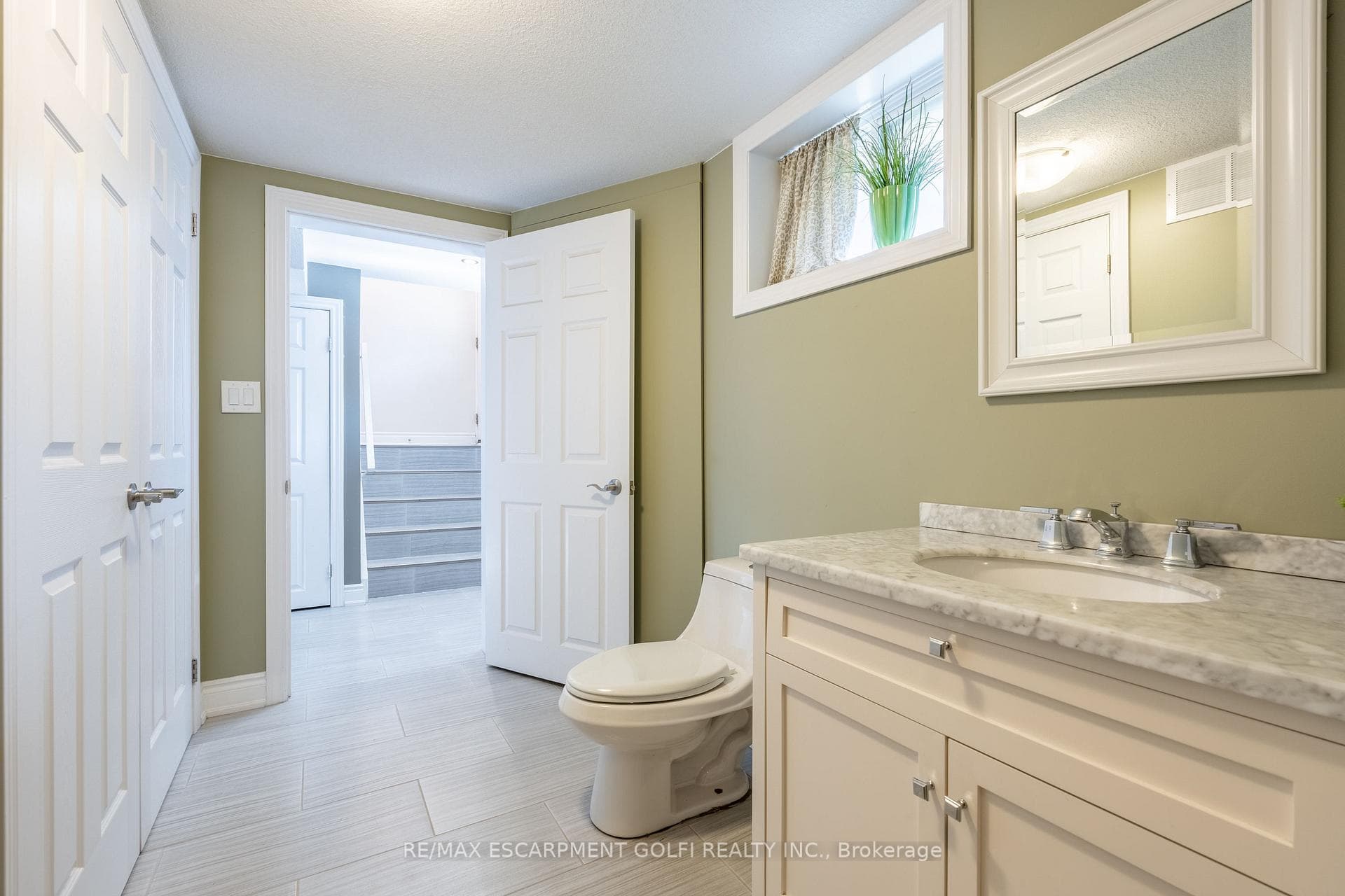 2 Millwood Place photo 31