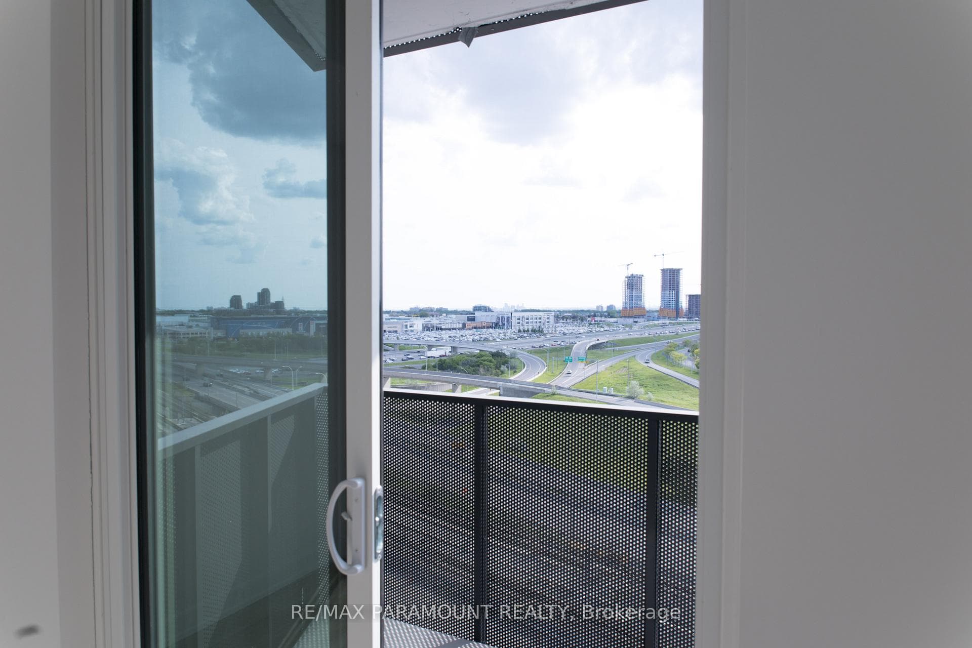 30 Tretti Way Unit 1111 photo 14
