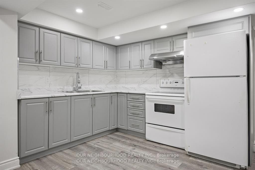 206 Sunny Meadow Boulevard Unit Bsmt photo 6