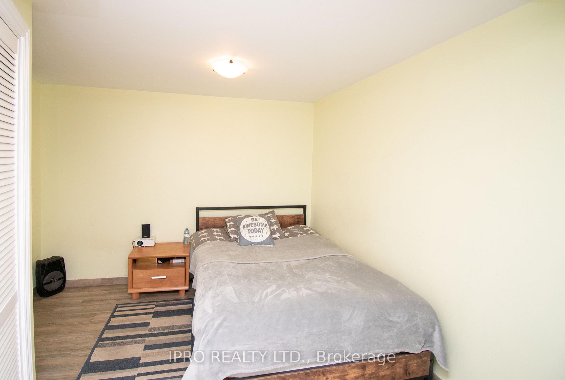 45 Juniper Crescent photo 33