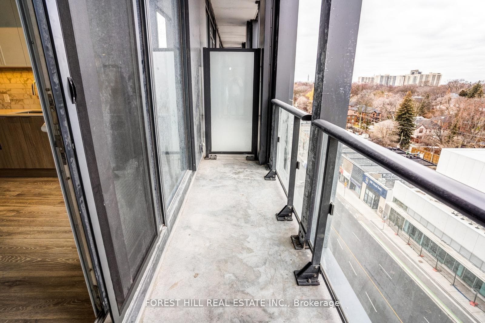 2020 Bathurst Street Unit 920 photo 15