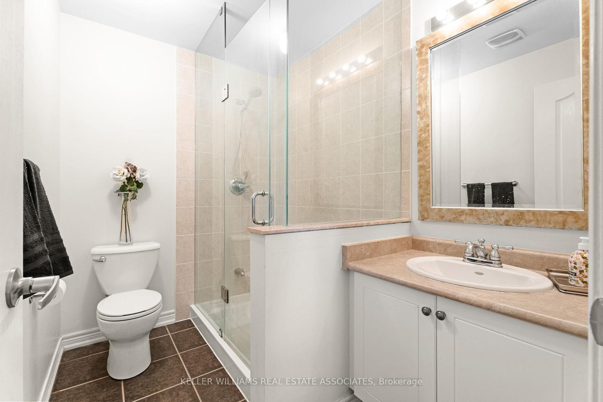 149 Shephard Avenue photo 26